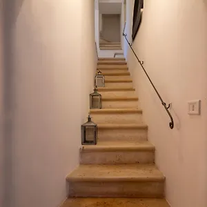 Corte Dei Romiti , Lecce Italia